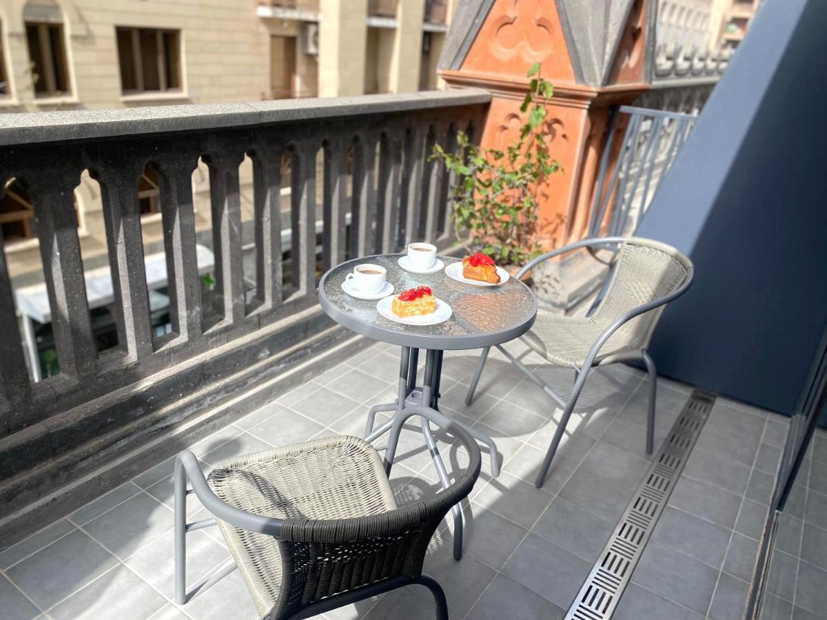 Heart Of Yerevan - City Center Luxury Apartments Dış mekan fotoğraf