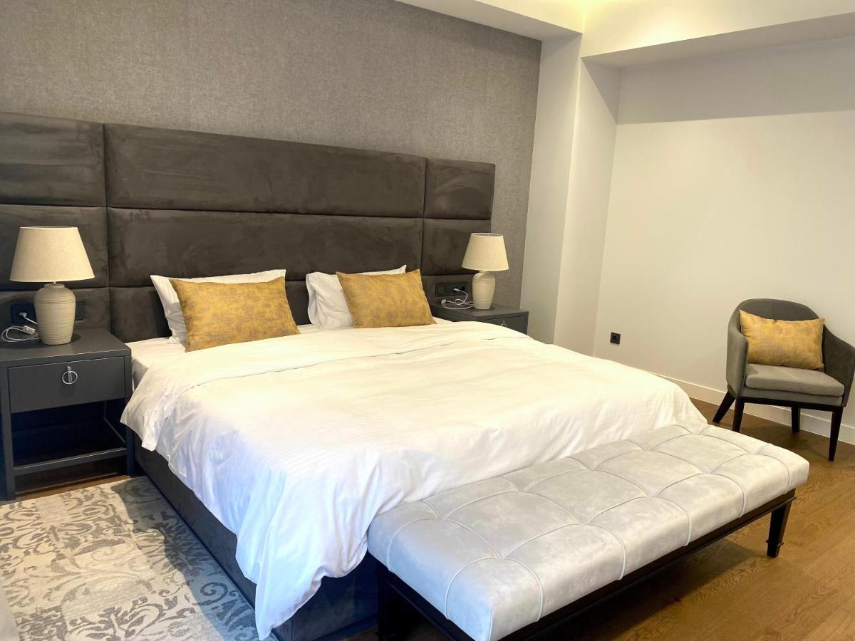 Heart Of Yerevan - City Center Luxury Apartments Dış mekan fotoğraf