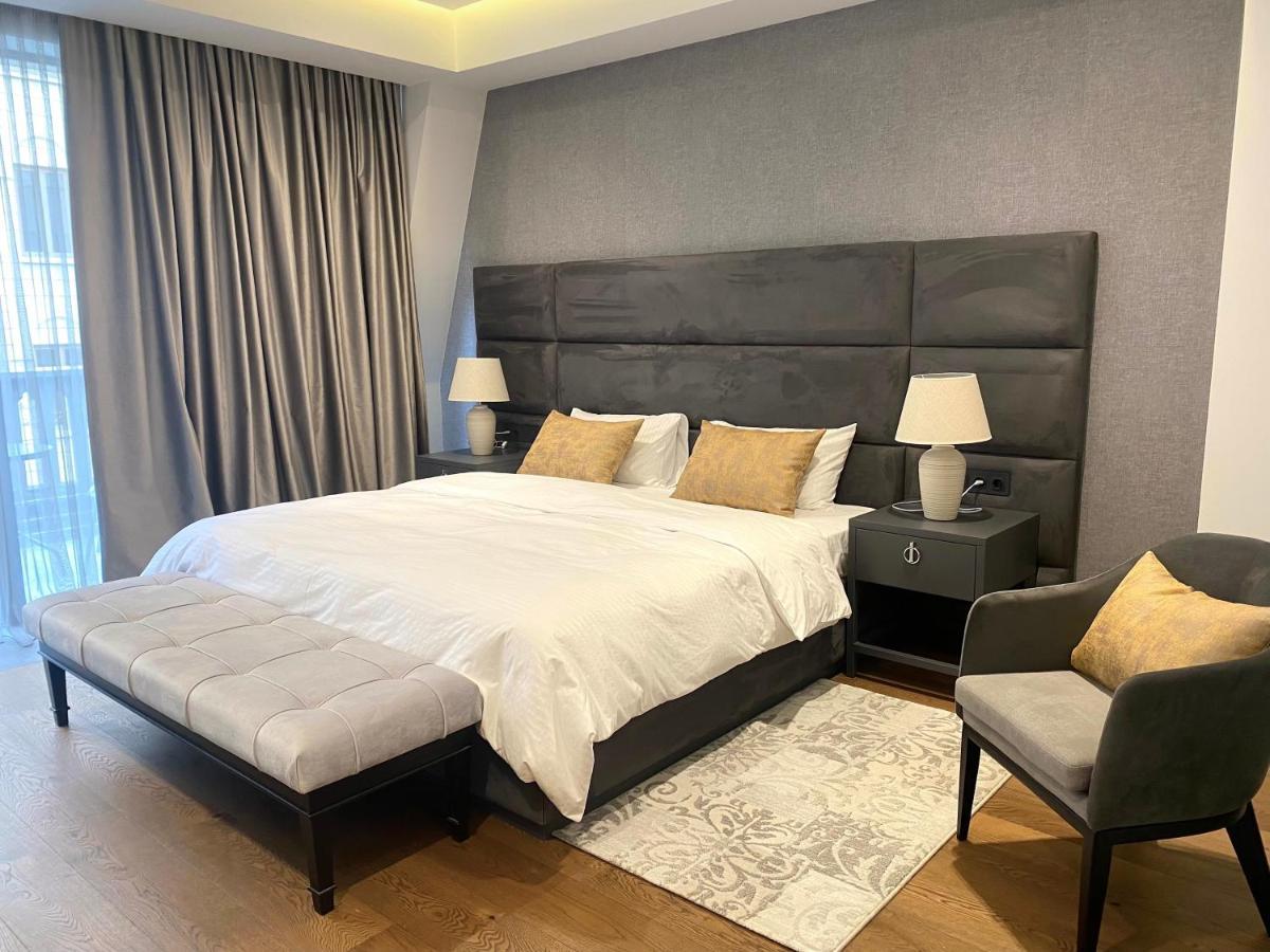 Heart Of Yerevan - City Center Luxury Apartments Dış mekan fotoğraf