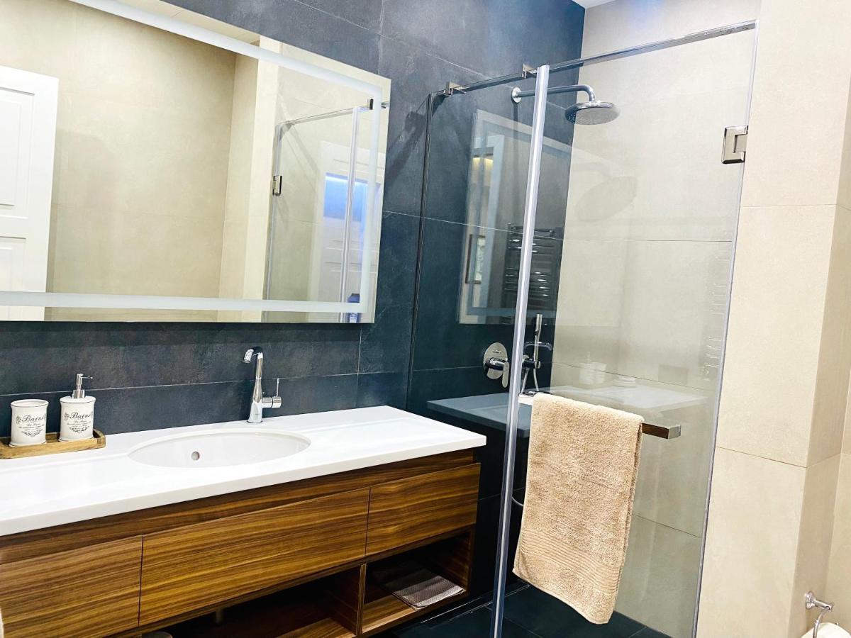 Heart Of Yerevan - City Center Luxury Apartments Dış mekan fotoğraf